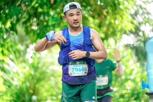 BIB: 7060
                            <button type="button" onclick="openModal(24722955)" class="btn btn-primary btn-sm float-right btn-popup" data-toggle="modal" data-target=".modal-high-quality">
                        <i class="fas fa-shopping-cart"></i> Add to Cart
                    </button>
                                            <button type="button" onclick="isThisMe(24722955, true)" class="btn btn-success btn-sm float-right btn-popup btn-isme hidden" data-toggle="tooltip" data-placement="bottom" title="นี่คือรูปของคุณใช่ไหม คลิกที่นี่เพื่อเอาเข้าอัลบั้ม">
                        <i class="fas fa-plus"></i> Add to album
                    </button>
                    <button type="button" onclick="isThisMe(24722955, false)" class="btn btn-warning btn-sm float-right btn-popup btn-isnotme hidden">
                        <i class="fas fa-ban"></i> Remove from album
                    </button>