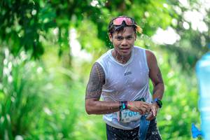 BIB: 700
                            <button type="button" onclick="openModal(24722823)" class="btn btn-primary btn-sm float-right btn-popup" data-toggle="modal" data-target=".modal-high-quality">
                        <i class="fas fa-shopping-cart"></i> Add to Cart
                    </button>
                                            <button type="button" onclick="isThisMe(24722823, true)" class="btn btn-success btn-sm float-right btn-popup btn-isme hidden" data-toggle="tooltip" data-placement="bottom" title="นี่คือรูปของคุณใช่ไหม คลิกที่นี่เพื่อเอาเข้าอัลบั้ม">
                        <i class="fas fa-plus"></i> Add to album
                    </button>
                    <button type="button" onclick="isThisMe(24722823, false)" class="btn btn-warning btn-sm float-right btn-popup btn-isnotme hidden">
                        <i class="fas fa-ban"></i> Remove from album
                    </button>