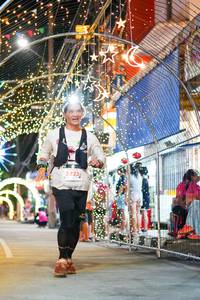 BIB: 5323
                            <button type="button" onclick="openModal(24831224)" class="btn btn-primary btn-sm float-right btn-popup" data-toggle="modal" data-target=".modal-high-quality">
                        <i class="fas fa-shopping-cart"></i> Add to Cart
                    </button>
                                            <button type="button" onclick="isThisMe(24831224, true)" class="btn btn-success btn-sm float-right btn-popup btn-isme hidden" data-toggle="tooltip" data-placement="bottom" title="นี่คือรูปของคุณใช่ไหม คลิกที่นี่เพื่อเอาเข้าอัลบั้ม">
                        <i class="fas fa-plus"></i> Add to album
                    </button>
                    <button type="button" onclick="isThisMe(24831224, false)" class="btn btn-warning btn-sm float-right btn-popup btn-isnotme hidden">
                        <i class="fas fa-ban"></i> Remove from album
                    </button>