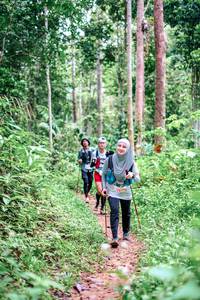 BIB: 
                            <button type="button" onclick="openModal(24845975)" class="btn btn-primary btn-sm float-right btn-popup" data-toggle="modal" data-target=".modal-high-quality">
                        <i class="fas fa-shopping-cart"></i> Add to Cart
                    </button>
                                            <button type="button" onclick="isThisMe(24845975, true)" class="btn btn-success btn-sm float-right btn-popup btn-isme hidden" data-toggle="tooltip" data-placement="bottom" title="นี่คือรูปของคุณใช่ไหม คลิกที่นี่เพื่อเอาเข้าอัลบั้ม">
                        <i class="fas fa-plus"></i> Add to album
                    </button>
                    <button type="button" onclick="isThisMe(24845975, false)" class="btn btn-warning btn-sm float-right btn-popup btn-isnotme hidden">
                        <i class="fas fa-ban"></i> Remove from album
                    </button>