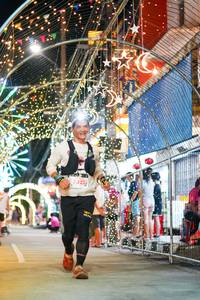 BIB: 5323
                            <button type="button" onclick="openModal(24831233)" class="btn btn-primary btn-sm float-right btn-popup" data-toggle="modal" data-target=".modal-high-quality">
                        <i class="fas fa-shopping-cart"></i> Add to Cart
                    </button>
                                            <button type="button" onclick="isThisMe(24831233, true)" class="btn btn-success btn-sm float-right btn-popup btn-isme hidden" data-toggle="tooltip" data-placement="bottom" title="นี่คือรูปของคุณใช่ไหม คลิกที่นี่เพื่อเอาเข้าอัลบั้ม">
                        <i class="fas fa-plus"></i> Add to album
                    </button>
                    <button type="button" onclick="isThisMe(24831233, false)" class="btn btn-warning btn-sm float-right btn-popup btn-isnotme hidden">
                        <i class="fas fa-ban"></i> Remove from album
                    </button>