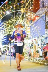 BIB: 594
                            <button type="button" onclick="openModal(24831238)" class="btn btn-primary btn-sm float-right btn-popup" data-toggle="modal" data-target=".modal-high-quality">
                        <i class="fas fa-shopping-cart"></i> Add to Cart
                    </button>
                                            <button type="button" onclick="isThisMe(24831238, true)" class="btn btn-success btn-sm float-right btn-popup btn-isme hidden" data-toggle="tooltip" data-placement="bottom" title="นี่คือรูปของคุณใช่ไหม คลิกที่นี่เพื่อเอาเข้าอัลบั้ม">
                        <i class="fas fa-plus"></i> Add to album
                    </button>
                    <button type="button" onclick="isThisMe(24831238, false)" class="btn btn-warning btn-sm float-right btn-popup btn-isnotme hidden">
                        <i class="fas fa-ban"></i> Remove from album
                    </button>