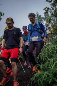 BIB: 527, 5501
                            <button type="button" onclick="openModal(24809707)" class="btn btn-primary btn-sm float-right btn-popup" data-toggle="modal" data-target=".modal-high-quality">
                        <i class="fas fa-shopping-cart"></i> Add to Cart
                    </button>
                                            <button type="button" onclick="isThisMe(24809707, true)" class="btn btn-success btn-sm float-right btn-popup btn-isme hidden" data-toggle="tooltip" data-placement="bottom" title="นี่คือรูปของคุณใช่ไหม คลิกที่นี่เพื่อเอาเข้าอัลบั้ม">
                        <i class="fas fa-plus"></i> Add to album
                    </button>
                    <button type="button" onclick="isThisMe(24809707, false)" class="btn btn-warning btn-sm float-right btn-popup btn-isnotme hidden">
                        <i class="fas fa-ban"></i> Remove from album
                    </button>