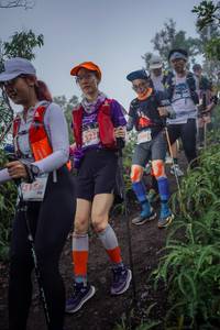 BIB: 315, 525, 506
                            <button type="button" onclick="openModal(24809644)" class="btn btn-primary btn-sm float-right btn-popup" data-toggle="modal" data-target=".modal-high-quality">
                        <i class="fas fa-shopping-cart"></i> Add to Cart
                    </button>
                                            <button type="button" onclick="isThisMe(24809644, true)" class="btn btn-success btn-sm float-right btn-popup btn-isme hidden" data-toggle="tooltip" data-placement="bottom" title="นี่คือรูปของคุณใช่ไหม คลิกที่นี่เพื่อเอาเข้าอัลบั้ม">
                        <i class="fas fa-plus"></i> Add to album
                    </button>
                    <button type="button" onclick="isThisMe(24809644, false)" class="btn btn-warning btn-sm float-right btn-popup btn-isnotme hidden">
                        <i class="fas fa-ban"></i> Remove from album
                    </button>