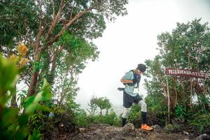 BIB: 
                            <button type="button" onclick="openModal(24890033)" class="btn btn-primary btn-sm float-right btn-popup" data-toggle="modal" data-target=".modal-high-quality">
                        <i class="fas fa-shopping-cart"></i> Add to Cart
                    </button>
                                            <button type="button" onclick="isThisMe(24890033, true)" class="btn btn-success btn-sm float-right btn-popup btn-isme hidden" data-toggle="tooltip" data-placement="bottom" title="นี่คือรูปของคุณใช่ไหม คลิกที่นี่เพื่อเอาเข้าอัลบั้ม">
                        <i class="fas fa-plus"></i> Add to album
                    </button>
                    <button type="button" onclick="isThisMe(24890033, false)" class="btn btn-warning btn-sm float-right btn-popup btn-isnotme hidden">
                        <i class="fas fa-ban"></i> Remove from album
                    </button>