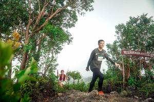 BIB: 
                            <button type="button" onclick="openModal(24890072)" class="btn btn-primary btn-sm float-right btn-popup" data-toggle="modal" data-target=".modal-high-quality">
                        <i class="fas fa-shopping-cart"></i> Add to Cart
                    </button>
                                            <button type="button" onclick="isThisMe(24890072, true)" class="btn btn-success btn-sm float-right btn-popup btn-isme hidden" data-toggle="tooltip" data-placement="bottom" title="นี่คือรูปของคุณใช่ไหม คลิกที่นี่เพื่อเอาเข้าอัลบั้ม">
                        <i class="fas fa-plus"></i> Add to album
                    </button>
                    <button type="button" onclick="isThisMe(24890072, false)" class="btn btn-warning btn-sm float-right btn-popup btn-isnotme hidden">
                        <i class="fas fa-ban"></i> Remove from album
                    </button>