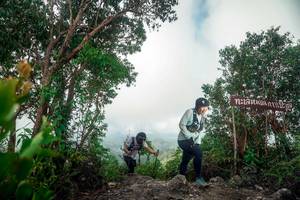 BIB: 
                            <button type="button" onclick="openModal(24890654)" class="btn btn-primary btn-sm float-right btn-popup" data-toggle="modal" data-target=".modal-high-quality">
                        <i class="fas fa-shopping-cart"></i> Add to Cart
                    </button>
                                            <button type="button" onclick="isThisMe(24890654, true)" class="btn btn-success btn-sm float-right btn-popup btn-isme hidden" data-toggle="tooltip" data-placement="bottom" title="นี่คือรูปของคุณใช่ไหม คลิกที่นี่เพื่อเอาเข้าอัลบั้ม">
                        <i class="fas fa-plus"></i> Add to album
                    </button>
                    <button type="button" onclick="isThisMe(24890654, false)" class="btn btn-warning btn-sm float-right btn-popup btn-isnotme hidden">
                        <i class="fas fa-ban"></i> Remove from album
                    </button>