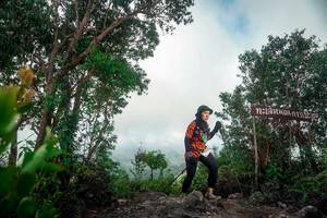 BIB: 
                            <button type="button" onclick="openModal(24890685)" class="btn btn-primary btn-sm float-right btn-popup" data-toggle="modal" data-target=".modal-high-quality">
                        <i class="fas fa-shopping-cart"></i> Add to Cart
                    </button>
                                            <button type="button" onclick="isThisMe(24890685, true)" class="btn btn-success btn-sm float-right btn-popup btn-isme hidden" data-toggle="tooltip" data-placement="bottom" title="นี่คือรูปของคุณใช่ไหม คลิกที่นี่เพื่อเอาเข้าอัลบั้ม">
                        <i class="fas fa-plus"></i> Add to album
                    </button>
                    <button type="button" onclick="isThisMe(24890685, false)" class="btn btn-warning btn-sm float-right btn-popup btn-isnotme hidden">
                        <i class="fas fa-ban"></i> Remove from album
                    </button>