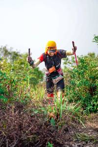 BIB: 255
                            <button type="button" onclick="openModal(24726985)" class="btn btn-primary btn-sm float-right btn-popup" data-toggle="modal" data-target=".modal-high-quality">
                        <i class="fas fa-shopping-cart"></i> Add to Cart
                    </button>
                                            <button type="button" onclick="isThisMe(24726985, true)" class="btn btn-success btn-sm float-right btn-popup btn-isme hidden" data-toggle="tooltip" data-placement="bottom" title="นี่คือรูปของคุณใช่ไหม คลิกที่นี่เพื่อเอาเข้าอัลบั้ม">
                        <i class="fas fa-plus"></i> Add to album
                    </button>
                    <button type="button" onclick="isThisMe(24726985, false)" class="btn btn-warning btn-sm float-right btn-popup btn-isnotme hidden">
                        <i class="fas fa-ban"></i> Remove from album
                    </button>