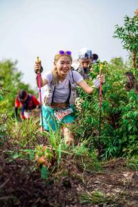 BIB: 5004
                            <button type="button" onclick="openModal(24725575)" class="btn btn-primary btn-sm float-right btn-popup" data-toggle="modal" data-target=".modal-high-quality">
                        <i class="fas fa-shopping-cart"></i> Add to Cart
                    </button>
                                            <button type="button" onclick="isThisMe(24725575, true)" class="btn btn-success btn-sm float-right btn-popup btn-isme hidden" data-toggle="tooltip" data-placement="bottom" title="นี่คือรูปของคุณใช่ไหม คลิกที่นี่เพื่อเอาเข้าอัลบั้ม">
                        <i class="fas fa-plus"></i> Add to album
                    </button>
                    <button type="button" onclick="isThisMe(24725575, false)" class="btn btn-warning btn-sm float-right btn-popup btn-isnotme hidden">
                        <i class="fas fa-ban"></i> Remove from album
                    </button>