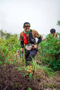 BIB: 5474
                            <button type="button" onclick="openModal(24728265)" class="btn btn-primary btn-sm float-right btn-popup" data-toggle="modal" data-target=".modal-high-quality">
                        <i class="fas fa-shopping-cart"></i> Add to Cart
                    </button>
                                            <button type="button" onclick="isThisMe(24728265, true)" class="btn btn-success btn-sm float-right btn-popup btn-isme hidden" data-toggle="tooltip" data-placement="bottom" title="นี่คือรูปของคุณใช่ไหม คลิกที่นี่เพื่อเอาเข้าอัลบั้ม">
                        <i class="fas fa-plus"></i> Add to album
                    </button>
                    <button type="button" onclick="isThisMe(24728265, false)" class="btn btn-warning btn-sm float-right btn-popup btn-isnotme hidden">
                        <i class="fas fa-ban"></i> Remove from album
                    </button>