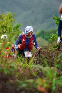 BIB: 5585
                            <button type="button" onclick="openModal(24730311)" class="btn btn-primary btn-sm float-right btn-popup" data-toggle="modal" data-target=".modal-high-quality">
                        <i class="fas fa-shopping-cart"></i> Add to Cart
                    </button>
                                            <button type="button" onclick="isThisMe(24730311, true)" class="btn btn-success btn-sm float-right btn-popup btn-isme hidden" data-toggle="tooltip" data-placement="bottom" title="นี่คือรูปของคุณใช่ไหม คลิกที่นี่เพื่อเอาเข้าอัลบั้ม">
                        <i class="fas fa-plus"></i> Add to album
                    </button>
                    <button type="button" onclick="isThisMe(24730311, false)" class="btn btn-warning btn-sm float-right btn-popup btn-isnotme hidden">
                        <i class="fas fa-ban"></i> Remove from album
                    </button>