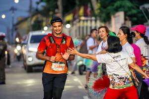 BIB: 5204
                            <button type="button" onclick="openModal(24747619)" class="btn btn-primary btn-sm float-right btn-popup" data-toggle="modal" data-target=".modal-high-quality">
                        <i class="fas fa-shopping-cart"></i> Add to Cart
                    </button>
                                            <button type="button" onclick="isThisMe(24747619, true)" class="btn btn-success btn-sm float-right btn-popup btn-isme hidden" data-toggle="tooltip" data-placement="bottom" title="นี่คือรูปของคุณใช่ไหม คลิกที่นี่เพื่อเอาเข้าอัลบั้ม">
                        <i class="fas fa-plus"></i> Add to album
                    </button>
                    <button type="button" onclick="isThisMe(24747619, false)" class="btn btn-warning btn-sm float-right btn-popup btn-isnotme hidden">
                        <i class="fas fa-ban"></i> Remove from album
                    </button>