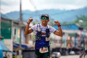 BIB: 5083, 
                            <button type="button" onclick="openModal(24746281)" class="btn btn-primary btn-sm float-right btn-popup" data-toggle="modal" data-target=".modal-high-quality">
                        <i class="fas fa-shopping-cart"></i> Add to Cart
                    </button>
                                            <button type="button" onclick="isThisMe(24746281, true)" class="btn btn-success btn-sm float-right btn-popup btn-isme hidden" data-toggle="tooltip" data-placement="bottom" title="นี่คือรูปของคุณใช่ไหม คลิกที่นี่เพื่อเอาเข้าอัลบั้ม">
                        <i class="fas fa-plus"></i> Add to album
                    </button>
                    <button type="button" onclick="isThisMe(24746281, false)" class="btn btn-warning btn-sm float-right btn-popup btn-isnotme hidden">
                        <i class="fas fa-ban"></i> Remove from album
                    </button>