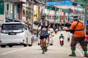 BIB: 5187
                            <button type="button" onclick="openModal(24746911)" class="btn btn-primary btn-sm float-right btn-popup" data-toggle="modal" data-target=".modal-high-quality">
                        <i class="fas fa-shopping-cart"></i> Add to Cart
                    </button>
                                            <button type="button" onclick="isThisMe(24746911, true)" class="btn btn-success btn-sm float-right btn-popup btn-isme hidden" data-toggle="tooltip" data-placement="bottom" title="นี่คือรูปของคุณใช่ไหม คลิกที่นี่เพื่อเอาเข้าอัลบั้ม">
                        <i class="fas fa-plus"></i> Add to album
                    </button>
                    <button type="button" onclick="isThisMe(24746911, false)" class="btn btn-warning btn-sm float-right btn-popup btn-isnotme hidden">
                        <i class="fas fa-ban"></i> Remove from album
                    </button>