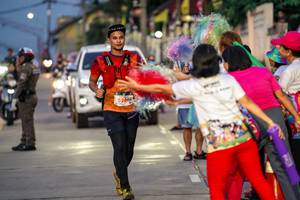 BIB: 5200
                            <button type="button" onclick="openModal(24747606)" class="btn btn-primary btn-sm float-right btn-popup" data-toggle="modal" data-target=".modal-high-quality">
                        <i class="fas fa-shopping-cart"></i> Add to Cart
                    </button>
                                            <button type="button" onclick="isThisMe(24747606, true)" class="btn btn-success btn-sm float-right btn-popup btn-isme hidden" data-toggle="tooltip" data-placement="bottom" title="นี่คือรูปของคุณใช่ไหม คลิกที่นี่เพื่อเอาเข้าอัลบั้ม">
                        <i class="fas fa-plus"></i> Add to album
                    </button>
                    <button type="button" onclick="isThisMe(24747606, false)" class="btn btn-warning btn-sm float-right btn-popup btn-isnotme hidden">
                        <i class="fas fa-ban"></i> Remove from album
                    </button>