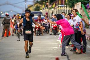 BIB: 5332
                            <button type="button" onclick="openModal(24747537)" class="btn btn-primary btn-sm float-right btn-popup" data-toggle="modal" data-target=".modal-high-quality">
                        <i class="fas fa-shopping-cart"></i> Add to Cart
                    </button>
                                            <button type="button" onclick="isThisMe(24747537, true)" class="btn btn-success btn-sm float-right btn-popup btn-isme hidden" data-toggle="tooltip" data-placement="bottom" title="นี่คือรูปของคุณใช่ไหม คลิกที่นี่เพื่อเอาเข้าอัลบั้ม">
                        <i class="fas fa-plus"></i> Add to album
                    </button>
                    <button type="button" onclick="isThisMe(24747537, false)" class="btn btn-warning btn-sm float-right btn-popup btn-isnotme hidden">
                        <i class="fas fa-ban"></i> Remove from album
                    </button>