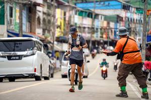 BIB: 512, 187
                            <button type="button" onclick="openModal(24746914)" class="btn btn-primary btn-sm float-right btn-popup" data-toggle="modal" data-target=".modal-high-quality">
                        <i class="fas fa-shopping-cart"></i> Add to Cart
                    </button>
                                            <button type="button" onclick="isThisMe(24746914, true)" class="btn btn-success btn-sm float-right btn-popup btn-isme hidden" data-toggle="tooltip" data-placement="bottom" title="นี่คือรูปของคุณใช่ไหม คลิกที่นี่เพื่อเอาเข้าอัลบั้ม">
                        <i class="fas fa-plus"></i> Add to album
                    </button>
                    <button type="button" onclick="isThisMe(24746914, false)" class="btn btn-warning btn-sm float-right btn-popup btn-isnotme hidden">
                        <i class="fas fa-ban"></i> Remove from album
                    </button>