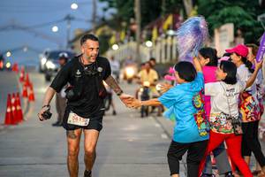 BIB: 5615
                            <button type="button" onclick="openModal(24747566)" class="btn btn-primary btn-sm float-right btn-popup" data-toggle="modal" data-target=".modal-high-quality">
                        <i class="fas fa-shopping-cart"></i> Add to Cart
                    </button>
                                            <button type="button" onclick="isThisMe(24747566, true)" class="btn btn-success btn-sm float-right btn-popup btn-isme hidden" data-toggle="tooltip" data-placement="bottom" title="นี่คือรูปของคุณใช่ไหม คลิกที่นี่เพื่อเอาเข้าอัลบั้ม">
                        <i class="fas fa-plus"></i> Add to album
                    </button>
                    <button type="button" onclick="isThisMe(24747566, false)" class="btn btn-warning btn-sm float-right btn-popup btn-isnotme hidden">
                        <i class="fas fa-ban"></i> Remove from album
                    </button>