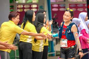 BIB: 622
                            <button type="button" onclick="openModal(24712723)" class="btn btn-primary btn-sm float-right btn-popup" data-toggle="modal" data-target=".modal-high-quality">
                        <i class="fas fa-shopping-cart"></i> Add to Cart
                    </button>
                                            <button type="button" onclick="isThisMe(24712723, true)" class="btn btn-success btn-sm float-right btn-popup btn-isme hidden" data-toggle="tooltip" data-placement="bottom" title="นี่คือรูปของคุณใช่ไหม คลิกที่นี่เพื่อเอาเข้าอัลบั้ม">
                        <i class="fas fa-plus"></i> Add to album
                    </button>
                    <button type="button" onclick="isThisMe(24712723, false)" class="btn btn-warning btn-sm float-right btn-popup btn-isnotme hidden">
                        <i class="fas fa-ban"></i> Remove from album
                    </button>