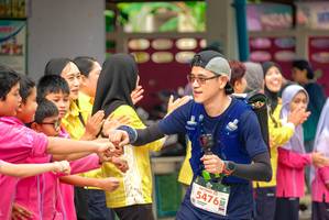 BIB: 5476
                            <button type="button" onclick="openModal(24712178)" class="btn btn-primary btn-sm float-right btn-popup" data-toggle="modal" data-target=".modal-high-quality">
                        <i class="fas fa-shopping-cart"></i> Add to Cart
                    </button>
                                            <button type="button" onclick="isThisMe(24712178, true)" class="btn btn-success btn-sm float-right btn-popup btn-isme hidden" data-toggle="tooltip" data-placement="bottom" title="นี่คือรูปของคุณใช่ไหม คลิกที่นี่เพื่อเอาเข้าอัลบั้ม">
                        <i class="fas fa-plus"></i> Add to album
                    </button>
                    <button type="button" onclick="isThisMe(24712178, false)" class="btn btn-warning btn-sm float-right btn-popup btn-isnotme hidden">
                        <i class="fas fa-ban"></i> Remove from album
                    </button>