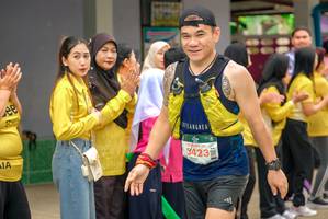 BIB: 5423
                            <button type="button" onclick="openModal(24712529)" class="btn btn-primary btn-sm float-right btn-popup" data-toggle="modal" data-target=".modal-high-quality">
                        <i class="fas fa-shopping-cart"></i> Add to Cart
                    </button>
                                            <button type="button" onclick="isThisMe(24712529, true)" class="btn btn-success btn-sm float-right btn-popup btn-isme hidden" data-toggle="tooltip" data-placement="bottom" title="นี่คือรูปของคุณใช่ไหม คลิกที่นี่เพื่อเอาเข้าอัลบั้ม">
                        <i class="fas fa-plus"></i> Add to album
                    </button>
                    <button type="button" onclick="isThisMe(24712529, false)" class="btn btn-warning btn-sm float-right btn-popup btn-isnotme hidden">
                        <i class="fas fa-ban"></i> Remove from album
                    </button>