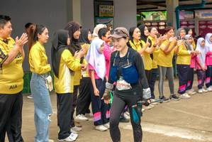 BIB: 290
                            <button type="button" onclick="openModal(24712164)" class="btn btn-primary btn-sm float-right btn-popup" data-toggle="modal" data-target=".modal-high-quality">
                        <i class="fas fa-shopping-cart"></i> Add to Cart
                    </button>
                                            <button type="button" onclick="isThisMe(24712164, true)" class="btn btn-success btn-sm float-right btn-popup btn-isme hidden" data-toggle="tooltip" data-placement="bottom" title="นี่คือรูปของคุณใช่ไหม คลิกที่นี่เพื่อเอาเข้าอัลบั้ม">
                        <i class="fas fa-plus"></i> Add to album
                    </button>
                    <button type="button" onclick="isThisMe(24712164, false)" class="btn btn-warning btn-sm float-right btn-popup btn-isnotme hidden">
                        <i class="fas fa-ban"></i> Remove from album
                    </button>