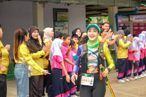 BIB: 5441
                            <button type="button" onclick="openModal(24712244)" class="btn btn-primary btn-sm float-right btn-popup" data-toggle="modal" data-target=".modal-high-quality">
                        <i class="fas fa-shopping-cart"></i> Add to Cart
                    </button>
                                            <button type="button" onclick="isThisMe(24712244, true)" class="btn btn-success btn-sm float-right btn-popup btn-isme hidden" data-toggle="tooltip" data-placement="bottom" title="นี่คือรูปของคุณใช่ไหม คลิกที่นี่เพื่อเอาเข้าอัลบั้ม">
                        <i class="fas fa-plus"></i> Add to album
                    </button>
                    <button type="button" onclick="isThisMe(24712244, false)" class="btn btn-warning btn-sm float-right btn-popup btn-isnotme hidden">
                        <i class="fas fa-ban"></i> Remove from album
                    </button>