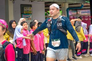 BIB: 5571
                            <button type="button" onclick="openModal(24712473)" class="btn btn-primary btn-sm float-right btn-popup" data-toggle="modal" data-target=".modal-high-quality">
                        <i class="fas fa-shopping-cart"></i> Add to Cart
                    </button>
                                            <button type="button" onclick="isThisMe(24712473, true)" class="btn btn-success btn-sm float-right btn-popup btn-isme hidden" data-toggle="tooltip" data-placement="bottom" title="นี่คือรูปของคุณใช่ไหม คลิกที่นี่เพื่อเอาเข้าอัลบั้ม">
                        <i class="fas fa-plus"></i> Add to album
                    </button>
                    <button type="button" onclick="isThisMe(24712473, false)" class="btn btn-warning btn-sm float-right btn-popup btn-isnotme hidden">
                        <i class="fas fa-ban"></i> Remove from album
                    </button>