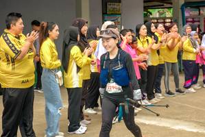 BIB: 5290
                            <button type="button" onclick="openModal(24712162)" class="btn btn-primary btn-sm float-right btn-popup" data-toggle="modal" data-target=".modal-high-quality">
                        <i class="fas fa-shopping-cart"></i> Add to Cart
                    </button>
                                            <button type="button" onclick="isThisMe(24712162, true)" class="btn btn-success btn-sm float-right btn-popup btn-isme hidden" data-toggle="tooltip" data-placement="bottom" title="นี่คือรูปของคุณใช่ไหม คลิกที่นี่เพื่อเอาเข้าอัลบั้ม">
                        <i class="fas fa-plus"></i> Add to album
                    </button>
                    <button type="button" onclick="isThisMe(24712162, false)" class="btn btn-warning btn-sm float-right btn-popup btn-isnotme hidden">
                        <i class="fas fa-ban"></i> Remove from album
                    </button>