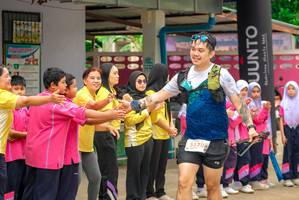 BIB: 5570
                            <button type="button" onclick="openModal(24712716)" class="btn btn-primary btn-sm float-right btn-popup" data-toggle="modal" data-target=".modal-high-quality">
                        <i class="fas fa-shopping-cart"></i> Add to Cart
                    </button>
                                            <button type="button" onclick="isThisMe(24712716, true)" class="btn btn-success btn-sm float-right btn-popup btn-isme hidden" data-toggle="tooltip" data-placement="bottom" title="นี่คือรูปของคุณใช่ไหม คลิกที่นี่เพื่อเอาเข้าอัลบั้ม">
                        <i class="fas fa-plus"></i> Add to album
                    </button>
                    <button type="button" onclick="isThisMe(24712716, false)" class="btn btn-warning btn-sm float-right btn-popup btn-isnotme hidden">
                        <i class="fas fa-ban"></i> Remove from album
                    </button>