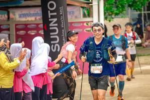 BIB: 5596, 1230
                            <button type="button" onclick="openModal(24712275)" class="btn btn-primary btn-sm float-right btn-popup" data-toggle="modal" data-target=".modal-high-quality">
                        <i class="fas fa-shopping-cart"></i> Add to Cart
                    </button>
                                            <button type="button" onclick="isThisMe(24712275, true)" class="btn btn-success btn-sm float-right btn-popup btn-isme hidden" data-toggle="tooltip" data-placement="bottom" title="นี่คือรูปของคุณใช่ไหม คลิกที่นี่เพื่อเอาเข้าอัลบั้ม">
                        <i class="fas fa-plus"></i> Add to album
                    </button>
                    <button type="button" onclick="isThisMe(24712275, false)" class="btn btn-warning btn-sm float-right btn-popup btn-isnotme hidden">
                        <i class="fas fa-ban"></i> Remove from album
                    </button>