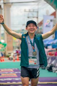 BIB: 0010
                            <button type="button" onclick="openModal(24712905)" class="btn btn-primary btn-sm float-right btn-popup" data-toggle="modal" data-target=".modal-high-quality">
                        <i class="fas fa-shopping-cart"></i> Add to Cart
                    </button>
                                            <button type="button" onclick="isThisMe(24712905, true)" class="btn btn-success btn-sm float-right btn-popup btn-isme hidden" data-toggle="tooltip" data-placement="bottom" title="นี่คือรูปของคุณใช่ไหม คลิกที่นี่เพื่อเอาเข้าอัลบั้ม">
                        <i class="fas fa-plus"></i> Add to album
                    </button>
                    <button type="button" onclick="isThisMe(24712905, false)" class="btn btn-warning btn-sm float-right btn-popup btn-isnotme hidden">
                        <i class="fas fa-ban"></i> Remove from album
                    </button>