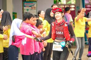 BIB: 5402
                            <button type="button" onclick="openModal(24712349)" class="btn btn-primary btn-sm float-right btn-popup" data-toggle="modal" data-target=".modal-high-quality">
                        <i class="fas fa-shopping-cart"></i> Add to Cart
                    </button>
                                            <button type="button" onclick="isThisMe(24712349, true)" class="btn btn-success btn-sm float-right btn-popup btn-isme hidden" data-toggle="tooltip" data-placement="bottom" title="นี่คือรูปของคุณใช่ไหม คลิกที่นี่เพื่อเอาเข้าอัลบั้ม">
                        <i class="fas fa-plus"></i> Add to album
                    </button>
                    <button type="button" onclick="isThisMe(24712349, false)" class="btn btn-warning btn-sm float-right btn-popup btn-isnotme hidden">
                        <i class="fas fa-ban"></i> Remove from album
                    </button>