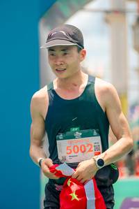 BIB: 5002
                            <button type="button" onclick="openModal(24712933)" class="btn btn-primary btn-sm float-right btn-popup" data-toggle="modal" data-target=".modal-high-quality">
                        <i class="fas fa-shopping-cart"></i> Add to Cart
                    </button>
                                            <button type="button" onclick="isThisMe(24712933, true)" class="btn btn-success btn-sm float-right btn-popup btn-isme hidden" data-toggle="tooltip" data-placement="bottom" title="นี่คือรูปของคุณใช่ไหม คลิกที่นี่เพื่อเอาเข้าอัลบั้ม">
                        <i class="fas fa-plus"></i> Add to album
                    </button>
                    <button type="button" onclick="isThisMe(24712933, false)" class="btn btn-warning btn-sm float-right btn-popup btn-isnotme hidden">
                        <i class="fas fa-ban"></i> Remove from album
                    </button>