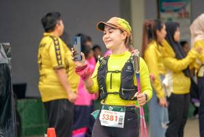 BIB: 5381
                            <button type="button" onclick="openModal(24712677)" class="btn btn-primary btn-sm float-right btn-popup" data-toggle="modal" data-target=".modal-high-quality">
                        <i class="fas fa-shopping-cart"></i> Add to Cart
                    </button>
                                            <button type="button" onclick="isThisMe(24712677, true)" class="btn btn-success btn-sm float-right btn-popup btn-isme hidden" data-toggle="tooltip" data-placement="bottom" title="นี่คือรูปของคุณใช่ไหม คลิกที่นี่เพื่อเอาเข้าอัลบั้ม">
                        <i class="fas fa-plus"></i> Add to album
                    </button>
                    <button type="button" onclick="isThisMe(24712677, false)" class="btn btn-warning btn-sm float-right btn-popup btn-isnotme hidden">
                        <i class="fas fa-ban"></i> Remove from album
                    </button>