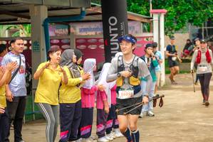 BIB: 5605
                            <button type="button" onclick="openModal(24712131)" class="btn btn-primary btn-sm float-right btn-popup" data-toggle="modal" data-target=".modal-high-quality">
                        <i class="fas fa-shopping-cart"></i> Add to Cart
                    </button>
                                            <button type="button" onclick="isThisMe(24712131, true)" class="btn btn-success btn-sm float-right btn-popup btn-isme hidden" data-toggle="tooltip" data-placement="bottom" title="นี่คือรูปของคุณใช่ไหม คลิกที่นี่เพื่อเอาเข้าอัลบั้ม">
                        <i class="fas fa-plus"></i> Add to album
                    </button>
                    <button type="button" onclick="isThisMe(24712131, false)" class="btn btn-warning btn-sm float-right btn-popup btn-isnotme hidden">
                        <i class="fas fa-ban"></i> Remove from album
                    </button>