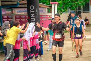 BIB: 5553, 600
                            <button type="button" onclick="openModal(24712109)" class="btn btn-primary btn-sm float-right btn-popup" data-toggle="modal" data-target=".modal-high-quality">
                        <i class="fas fa-shopping-cart"></i> Add to Cart
                    </button>
                                            <button type="button" onclick="isThisMe(24712109, true)" class="btn btn-success btn-sm float-right btn-popup btn-isme hidden" data-toggle="tooltip" data-placement="bottom" title="นี่คือรูปของคุณใช่ไหม คลิกที่นี่เพื่อเอาเข้าอัลบั้ม">
                        <i class="fas fa-plus"></i> Add to album
                    </button>
                    <button type="button" onclick="isThisMe(24712109, false)" class="btn btn-warning btn-sm float-right btn-popup btn-isnotme hidden">
                        <i class="fas fa-ban"></i> Remove from album
                    </button>