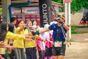 BIB: 5513, 130
                            <button type="button" onclick="openModal(24712619)" class="btn btn-primary btn-sm float-right btn-popup" data-toggle="modal" data-target=".modal-high-quality">
                        <i class="fas fa-shopping-cart"></i> Add to Cart
                    </button>
                                            <button type="button" onclick="isThisMe(24712619, true)" class="btn btn-success btn-sm float-right btn-popup btn-isme hidden" data-toggle="tooltip" data-placement="bottom" title="นี่คือรูปของคุณใช่ไหม คลิกที่นี่เพื่อเอาเข้าอัลบั้ม">
                        <i class="fas fa-plus"></i> Add to album
                    </button>
                    <button type="button" onclick="isThisMe(24712619, false)" class="btn btn-warning btn-sm float-right btn-popup btn-isnotme hidden">
                        <i class="fas fa-ban"></i> Remove from album
                    </button>