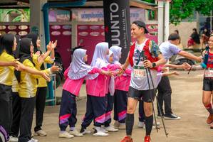 BIB: 5185
                            <button type="button" onclick="openModal(24712719)" class="btn btn-primary btn-sm float-right btn-popup" data-toggle="modal" data-target=".modal-high-quality">
                        <i class="fas fa-shopping-cart"></i> Add to Cart
                    </button>
                                            <button type="button" onclick="isThisMe(24712719, true)" class="btn btn-success btn-sm float-right btn-popup btn-isme hidden" data-toggle="tooltip" data-placement="bottom" title="นี่คือรูปของคุณใช่ไหม คลิกที่นี่เพื่อเอาเข้าอัลบั้ม">
                        <i class="fas fa-plus"></i> Add to album
                    </button>
                    <button type="button" onclick="isThisMe(24712719, false)" class="btn btn-warning btn-sm float-right btn-popup btn-isnotme hidden">
                        <i class="fas fa-ban"></i> Remove from album
                    </button>