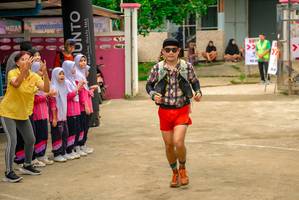 BIB: 1299
                            <button type="button" onclick="openModal(24712414)" class="btn btn-primary btn-sm float-right btn-popup" data-toggle="modal" data-target=".modal-high-quality">
                        <i class="fas fa-shopping-cart"></i> Add to Cart
                    </button>
                                            <button type="button" onclick="isThisMe(24712414, true)" class="btn btn-success btn-sm float-right btn-popup btn-isme hidden" data-toggle="tooltip" data-placement="bottom" title="นี่คือรูปของคุณใช่ไหม คลิกที่นี่เพื่อเอาเข้าอัลบั้ม">
                        <i class="fas fa-plus"></i> Add to album
                    </button>
                    <button type="button" onclick="isThisMe(24712414, false)" class="btn btn-warning btn-sm float-right btn-popup btn-isnotme hidden">
                        <i class="fas fa-ban"></i> Remove from album
                    </button>