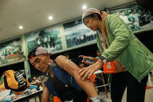 BIB: 
                            <button type="button" onclick="openModal(26526000)" class="btn btn-primary btn-sm float-right btn-popup" data-toggle="modal" data-target=".modal-high-quality">
                        <i class="fas fa-shopping-cart"></i> Add to Cart
                    </button>
                                            <button type="button" onclick="isThisMe(26526000, true)" class="btn btn-success btn-sm float-right btn-popup btn-isme hidden" data-toggle="tooltip" data-placement="bottom" title="นี่คือรูปของคุณใช่ไหม คลิกที่นี่เพื่อเอาเข้าอัลบั้ม">
                        <i class="fas fa-plus"></i> Add to album
                    </button>
                    <button type="button" onclick="isThisMe(26526000, false)" class="btn btn-warning btn-sm float-right btn-popup btn-isnotme hidden">
                        <i class="fas fa-ban"></i> Remove from album
                    </button>