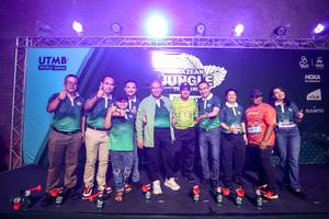 BIB: 
                            <button type="button" onclick="openModal(26526132)" class="btn btn-primary btn-sm float-right btn-popup" data-toggle="modal" data-target=".modal-high-quality">
                        <i class="fas fa-shopping-cart"></i> Add to Cart
                    </button>
                                            <button type="button" onclick="isThisMe(26526132, true)" class="btn btn-success btn-sm float-right btn-popup btn-isme hidden" data-toggle="tooltip" data-placement="bottom" title="นี่คือรูปของคุณใช่ไหม คลิกที่นี่เพื่อเอาเข้าอัลบั้ม">
                        <i class="fas fa-plus"></i> Add to album
                    </button>
                    <button type="button" onclick="isThisMe(26526132, false)" class="btn btn-warning btn-sm float-right btn-popup btn-isnotme hidden">
                        <i class="fas fa-ban"></i> Remove from album
                    </button>