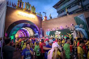 BIB: 
                            <button type="button" onclick="openModal(26526124)" class="btn btn-primary btn-sm float-right btn-popup" data-toggle="modal" data-target=".modal-high-quality">
                        <i class="fas fa-shopping-cart"></i> Add to Cart
                    </button>
                                            <button type="button" onclick="isThisMe(26526124, true)" class="btn btn-success btn-sm float-right btn-popup btn-isme hidden" data-toggle="tooltip" data-placement="bottom" title="นี่คือรูปของคุณใช่ไหม คลิกที่นี่เพื่อเอาเข้าอัลบั้ม">
                        <i class="fas fa-plus"></i> Add to album
                    </button>
                    <button type="button" onclick="isThisMe(26526124, false)" class="btn btn-warning btn-sm float-right btn-popup btn-isnotme hidden">
                        <i class="fas fa-ban"></i> Remove from album
                    </button>