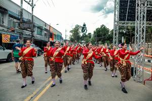 BIB: 
                            
                         Add to Cart
                    
                                            
                         Add to album
                    
                    
                         Remove from album
                    