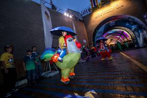 BIB: 
                            <button type="button" onclick="openModal(26526072)" class="btn btn-primary btn-sm float-right btn-popup" data-toggle="modal" data-target=".modal-high-quality">
                        <i class="fas fa-shopping-cart"></i> Add to Cart
                    </button>
                                            <button type="button" onclick="isThisMe(26526072, true)" class="btn btn-success btn-sm float-right btn-popup btn-isme hidden" data-toggle="tooltip" data-placement="bottom" title="นี่คือรูปของคุณใช่ไหม คลิกที่นี่เพื่อเอาเข้าอัลบั้ม">
                        <i class="fas fa-plus"></i> Add to album
                    </button>
                    <button type="button" onclick="isThisMe(26526072, false)" class="btn btn-warning btn-sm float-right btn-popup btn-isnotme hidden">
                        <i class="fas fa-ban"></i> Remove from album
                    </button>