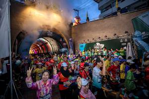 BIB: 
                            <button type="button" onclick="openModal(26526108)" class="btn btn-primary btn-sm float-right btn-popup" data-toggle="modal" data-target=".modal-high-quality">
                        <i class="fas fa-shopping-cart"></i> Add to Cart
                    </button>
                                            <button type="button" onclick="isThisMe(26526108, true)" class="btn btn-success btn-sm float-right btn-popup btn-isme hidden" data-toggle="tooltip" data-placement="bottom" title="นี่คือรูปของคุณใช่ไหม คลิกที่นี่เพื่อเอาเข้าอัลบั้ม">
                        <i class="fas fa-plus"></i> Add to album
                    </button>
                    <button type="button" onclick="isThisMe(26526108, false)" class="btn btn-warning btn-sm float-right btn-popup btn-isnotme hidden">
                        <i class="fas fa-ban"></i> Remove from album
                    </button>