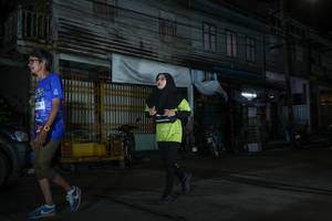 BIB: 
                            <button type="button" onclick="openModal(26217732)" class="btn btn-primary btn-sm float-right btn-popup" data-toggle="modal" data-target=".modal-high-quality">
                        <i class="fas fa-shopping-cart"></i> Add to Cart
                    </button>
                                            <button type="button" onclick="isThisMe(26217732, true)" class="btn btn-success btn-sm float-right btn-popup btn-isme hidden" data-toggle="tooltip" data-placement="bottom" title="นี่คือรูปของคุณใช่ไหม คลิกที่นี่เพื่อเอาเข้าอัลบั้ม">
                        <i class="fas fa-plus"></i> Add to album
                    </button>
                    <button type="button" onclick="isThisMe(26217732, false)" class="btn btn-warning btn-sm float-right btn-popup btn-isnotme hidden">
                        <i class="fas fa-ban"></i> Remove from album
                    </button>