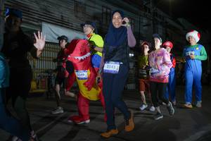 BIB: 
                            <button type="button" onclick="openModal(26218760)" class="btn btn-primary btn-sm float-right btn-popup" data-toggle="modal" data-target=".modal-high-quality">
                        <i class="fas fa-shopping-cart"></i> Add to Cart
                    </button>
                                            <button type="button" onclick="isThisMe(26218760, true)" class="btn btn-success btn-sm float-right btn-popup btn-isme hidden" data-toggle="tooltip" data-placement="bottom" title="นี่คือรูปของคุณใช่ไหม คลิกที่นี่เพื่อเอาเข้าอัลบั้ม">
                        <i class="fas fa-plus"></i> Add to album
                    </button>
                    <button type="button" onclick="isThisMe(26218760, false)" class="btn btn-warning btn-sm float-right btn-popup btn-isnotme hidden">
                        <i class="fas fa-ban"></i> Remove from album
                    </button>