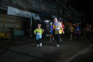 BIB: 
                            <button type="button" onclick="openModal(26218339)" class="btn btn-primary btn-sm float-right btn-popup" data-toggle="modal" data-target=".modal-high-quality">
                        <i class="fas fa-shopping-cart"></i> Add to Cart
                    </button>
                                            <button type="button" onclick="isThisMe(26218339, true)" class="btn btn-success btn-sm float-right btn-popup btn-isme hidden" data-toggle="tooltip" data-placement="bottom" title="นี่คือรูปของคุณใช่ไหม คลิกที่นี่เพื่อเอาเข้าอัลบั้ม">
                        <i class="fas fa-plus"></i> Add to album
                    </button>
                    <button type="button" onclick="isThisMe(26218339, false)" class="btn btn-warning btn-sm float-right btn-popup btn-isnotme hidden">
                        <i class="fas fa-ban"></i> Remove from album
                    </button>